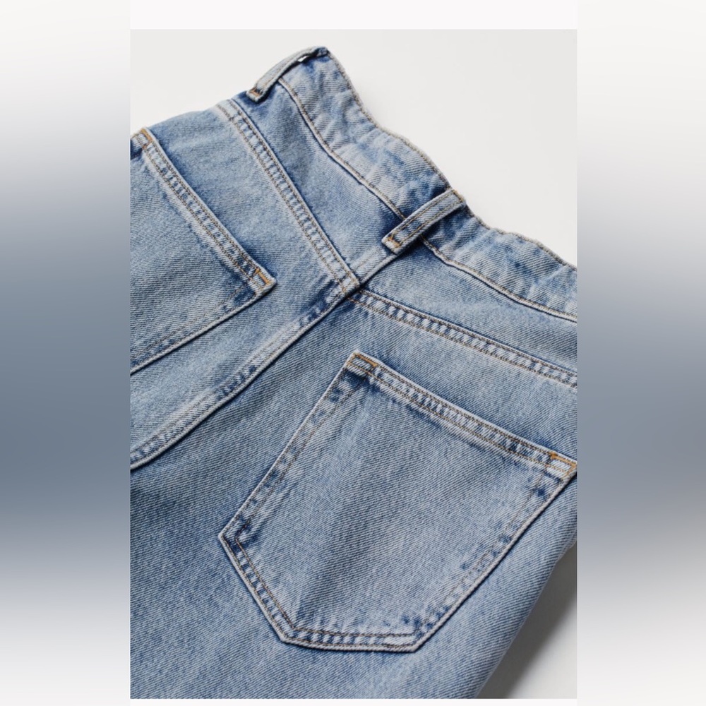 H&M Wide Leg High Rise Jeans - Picture 2 of 5